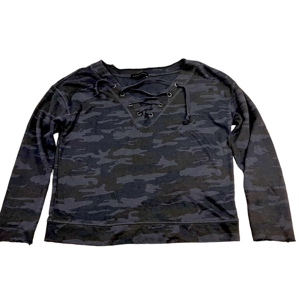 SANCTUARY Camo Lace Up Sweatshirt Women’s Size Small​​​​​​